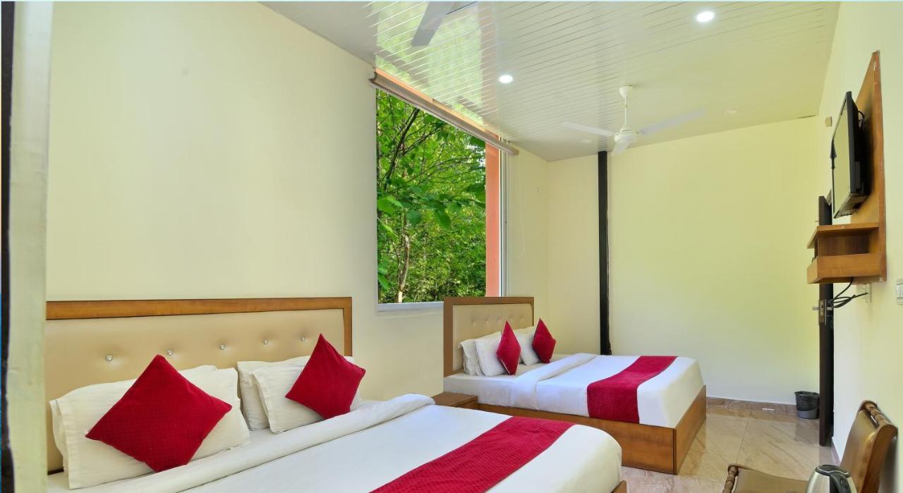 Hotel Bliss Valley Dharamshala - Beautiful View Of Mountains From Rooms 外观 照片